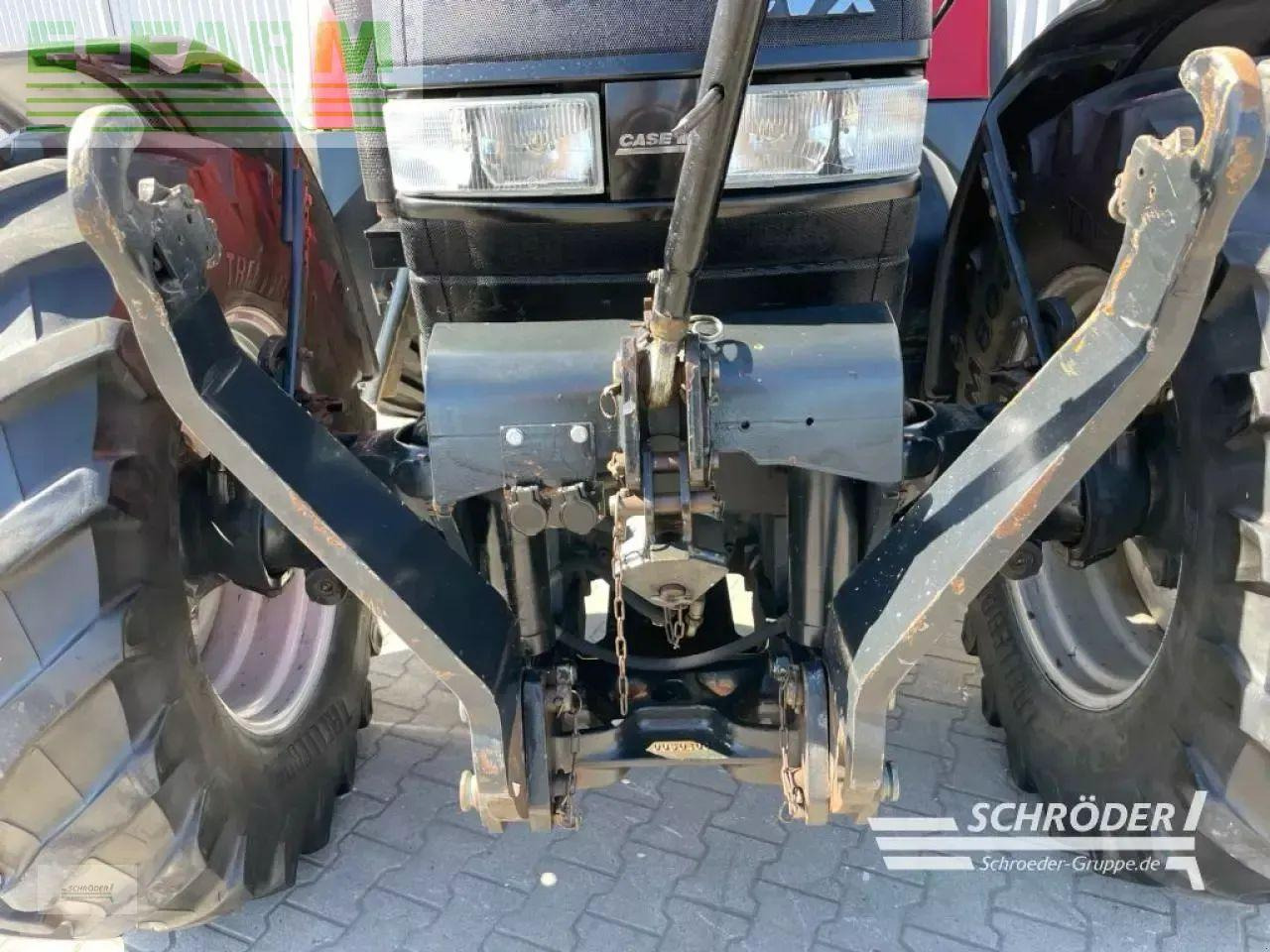 Farm tractor Case-IH cvx 1155: picture 16