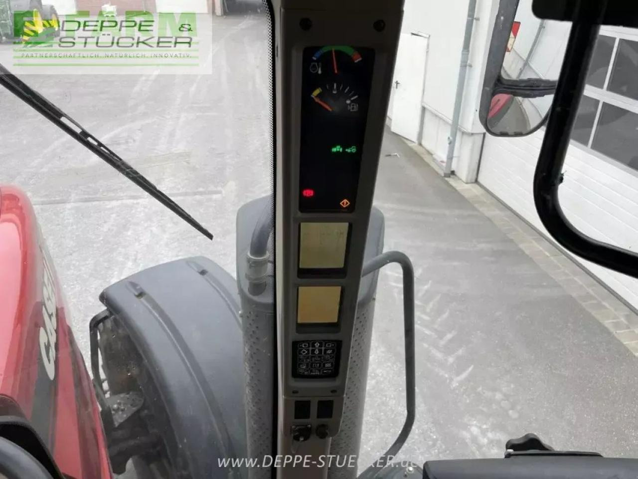 Farm tractor Case-IH magnum 380 cvx: picture 8