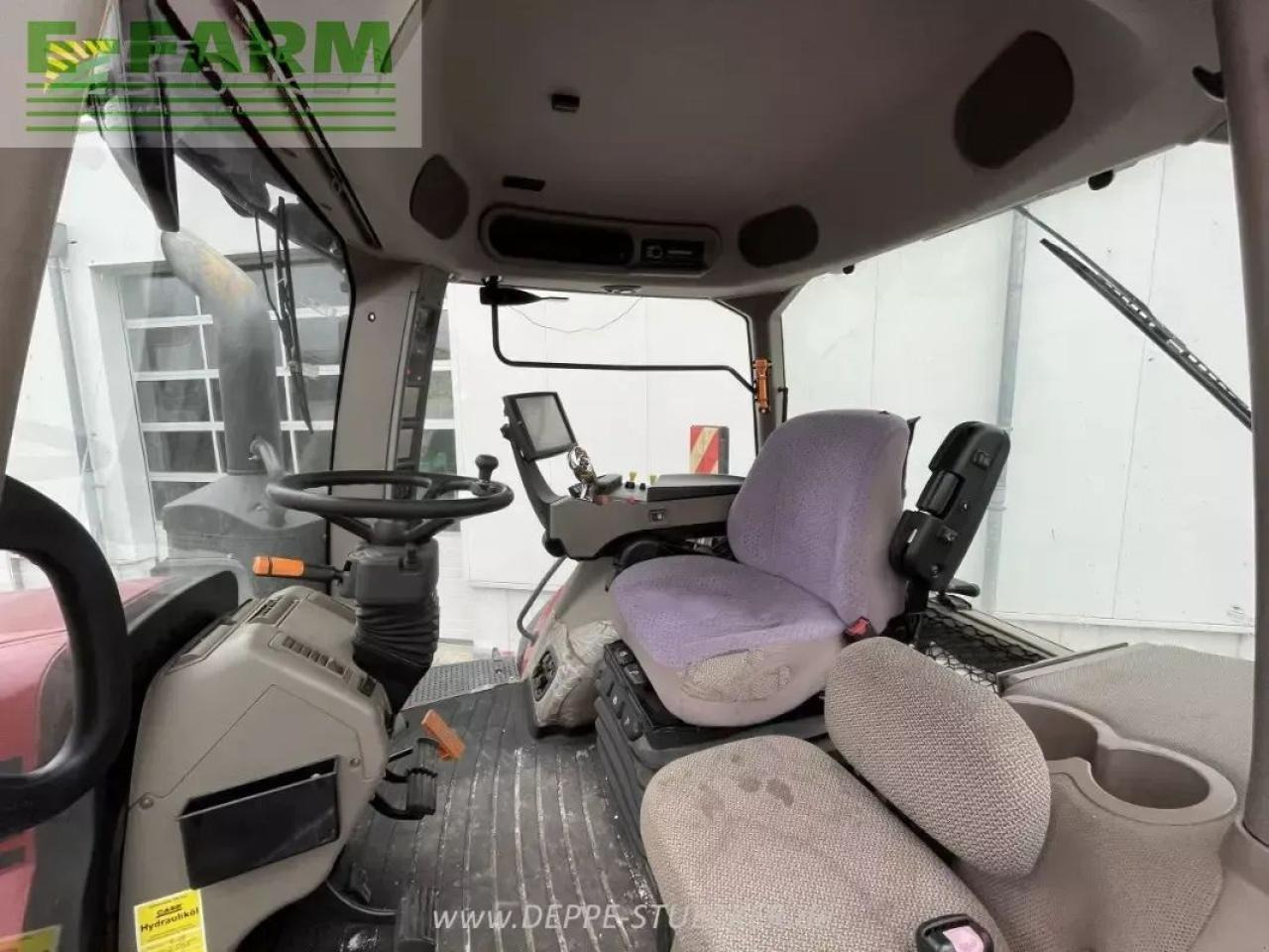 Farm tractor Case-IH magnum 380 cvx: picture 11