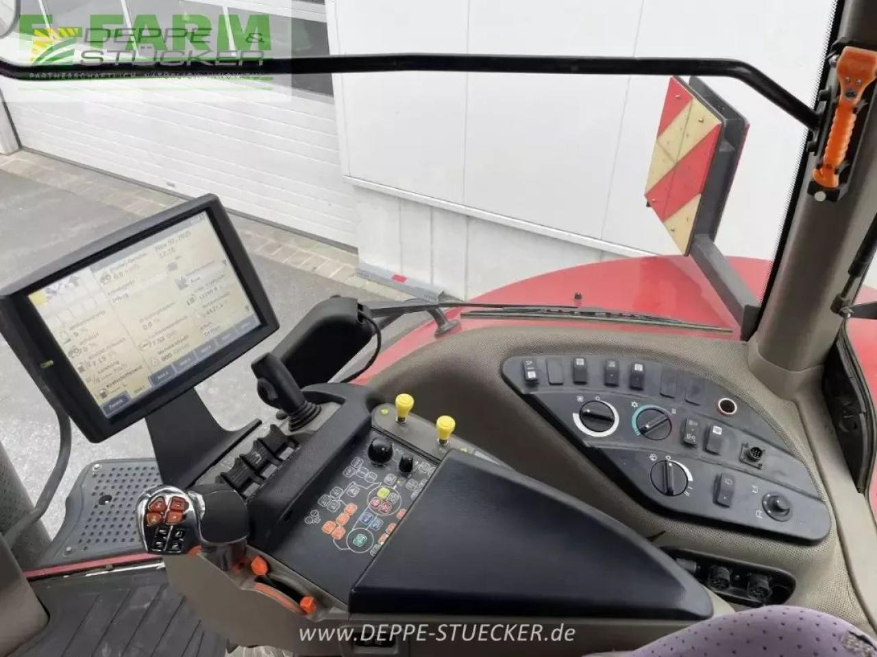 Farm tractor Case-IH magnum 380 cvx: picture 10