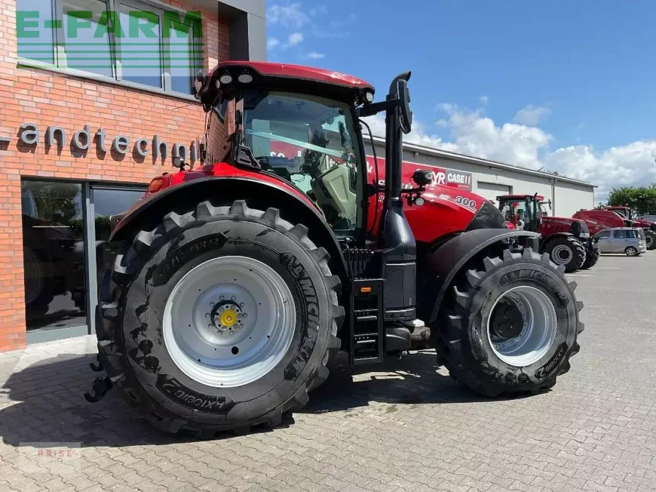Case-IH optum 300 - Farm tractor: picture 4 Case-IH optum 300 - Farm tractor: picture 4