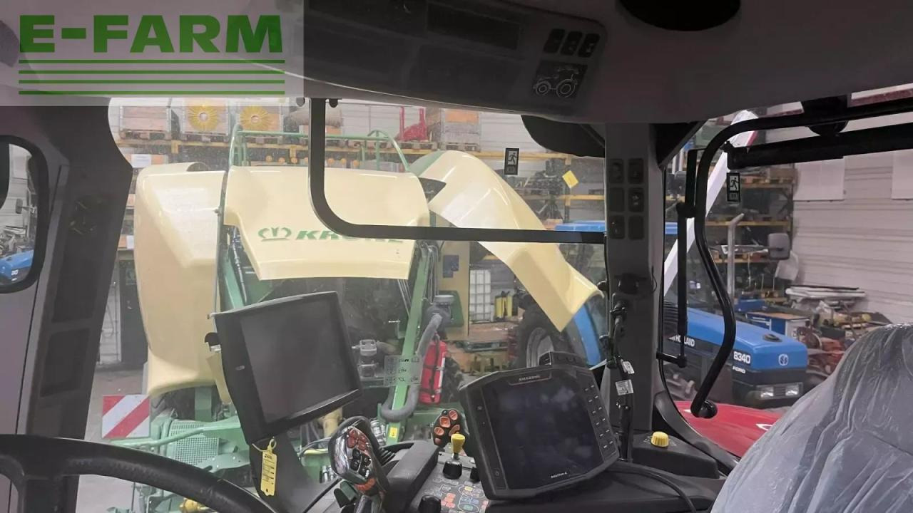 Farm tractor Case-IH optum 300 cvxdrive: picture 12