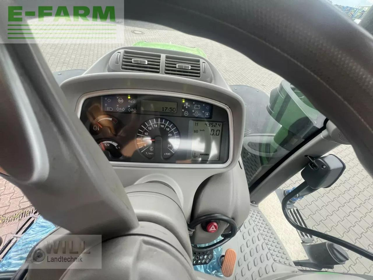 Farm tractor Deutz-Fahr agrotron 7250 ttv TTV: picture 8 Farm tractor Deutz-Fahr agrotron 7250 ttv TTV: picture 8