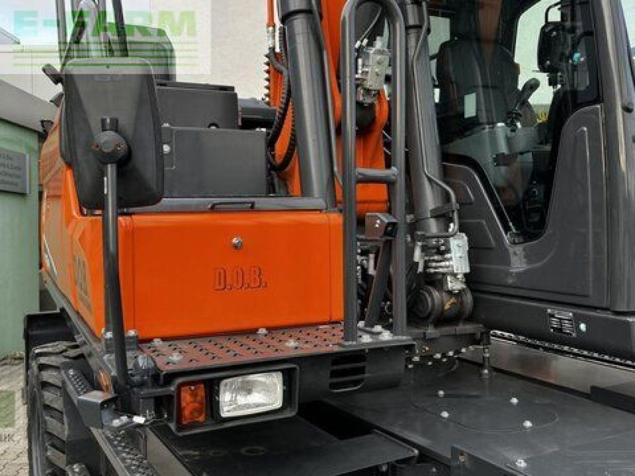 Wheel excavator Doosan dx 160w-7: picture 15