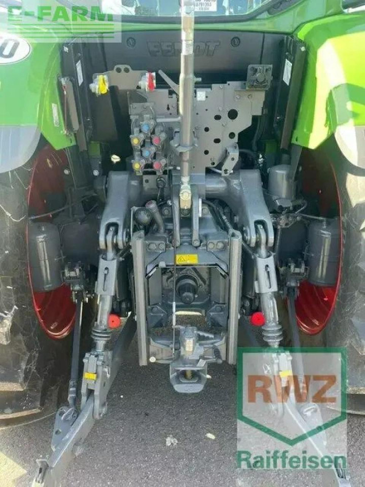 Fendt 724 gen6 profi plus - Farm tractor: picture 2 Fendt 724 gen6 profi plus - Farm tractor: picture 2