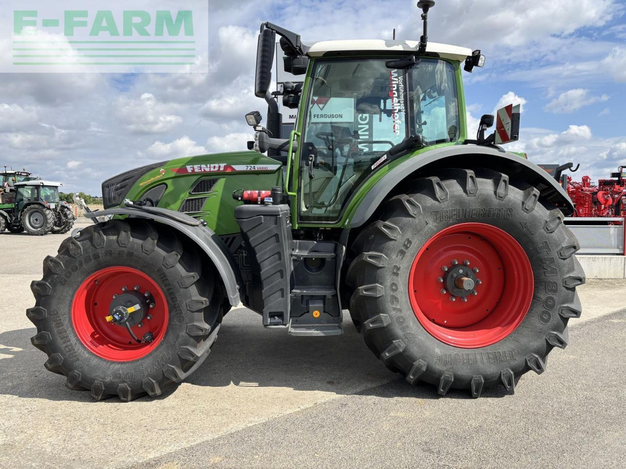 Fendt 724 vario profi+ ProfiPlus - Farm tractor: picture 3 Fendt 724 vario profi+ ProfiPlus - Farm tractor: picture 3