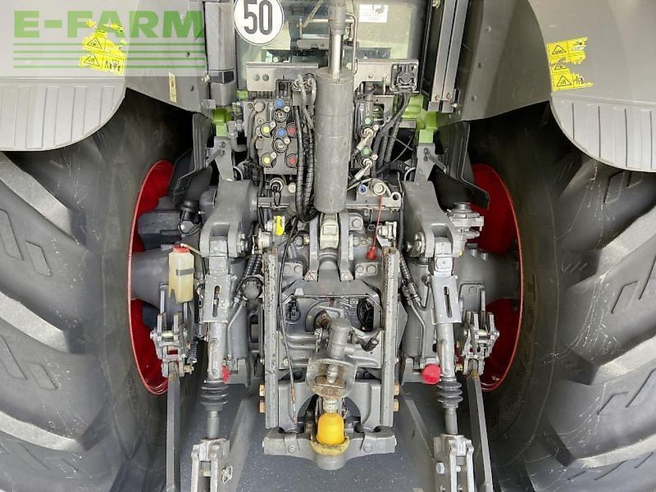 Farm tractor Fendt 826 vario s4 profi plus ProfiPlus: picture 8 Farm tractor Fendt 826 vario s4 profi plus ProfiPlus: picture 8