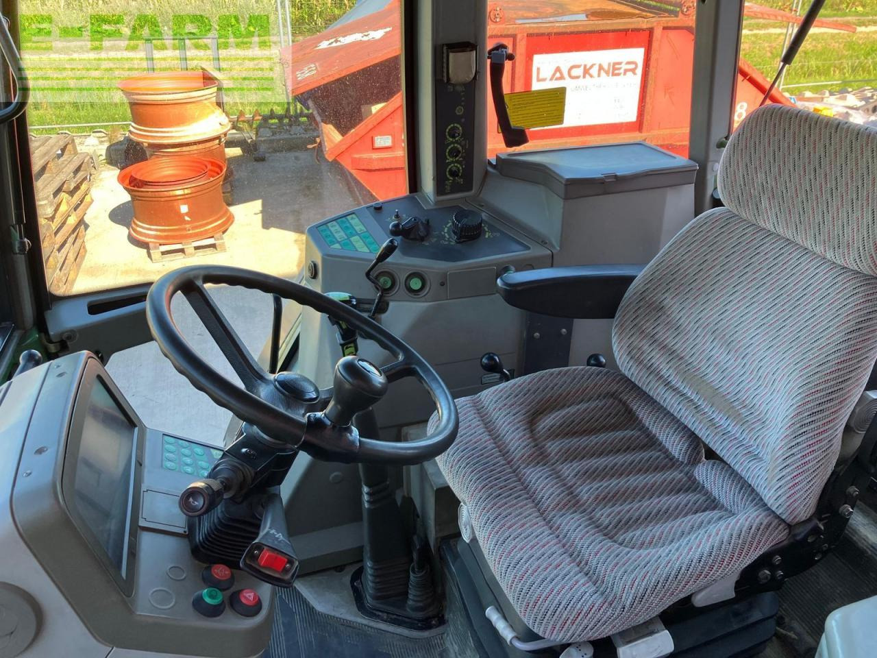Farm tractor Fendt favorit 510 c: picture 16