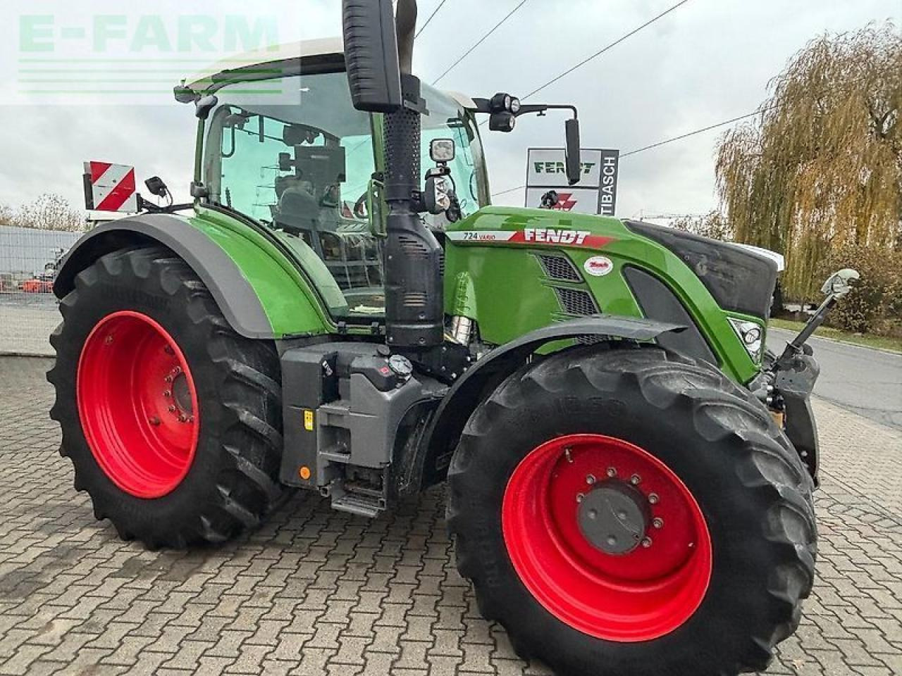 Fendt fendt 724vario / rtk lenksystem/ - Farm tractor: picture 2 Fendt fendt 724vario / rtk lenksystem/ - Farm tractor: picture 2
