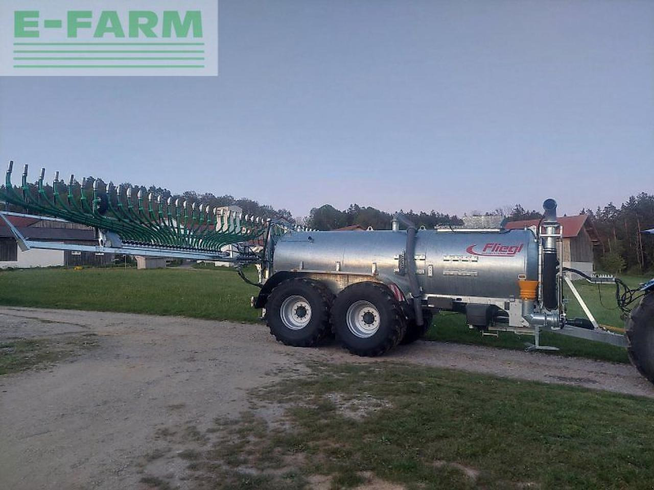 Fliegl pfw 14000 - Fertilizing equipment: picture 4 Fliegl pfw 14000 - Fertilizing equipment: picture 4