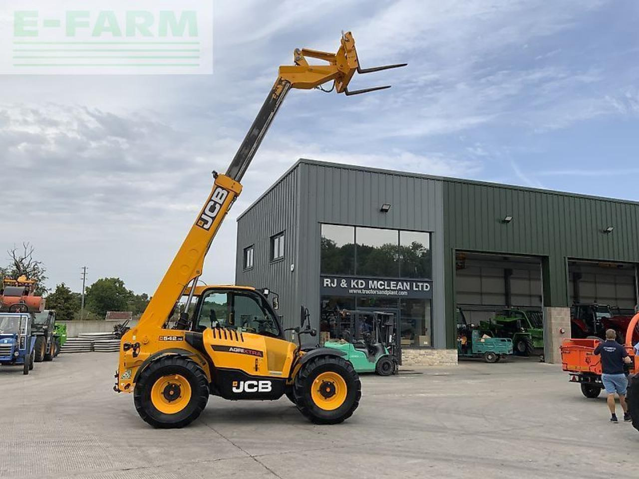 Mini excavator JCB 542-70 agri xtra telehandler (st24069): picture 15