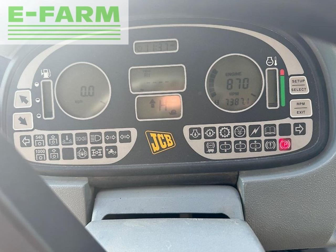 Farm tractor JCB fastrac 3185 smothshift: picture 18