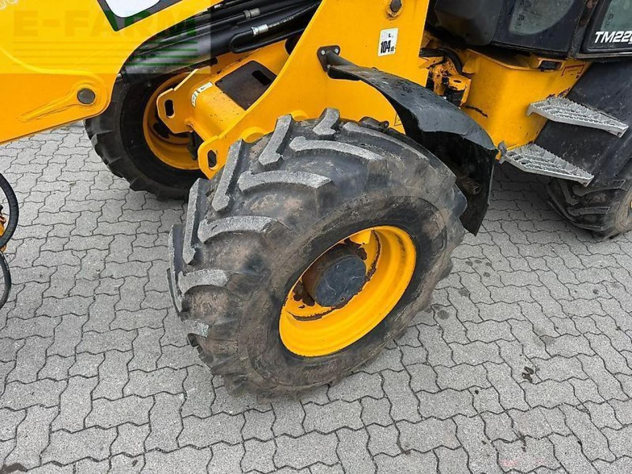 Wheel loader JCB tm 220 agri tele: picture 11