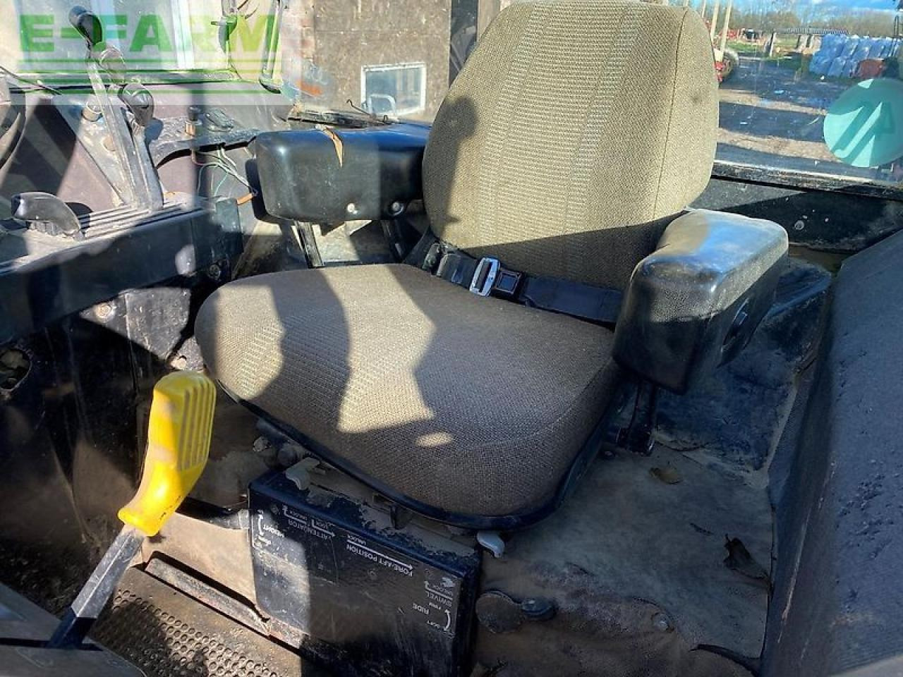 Farm tractor John Deere 4755: picture 20