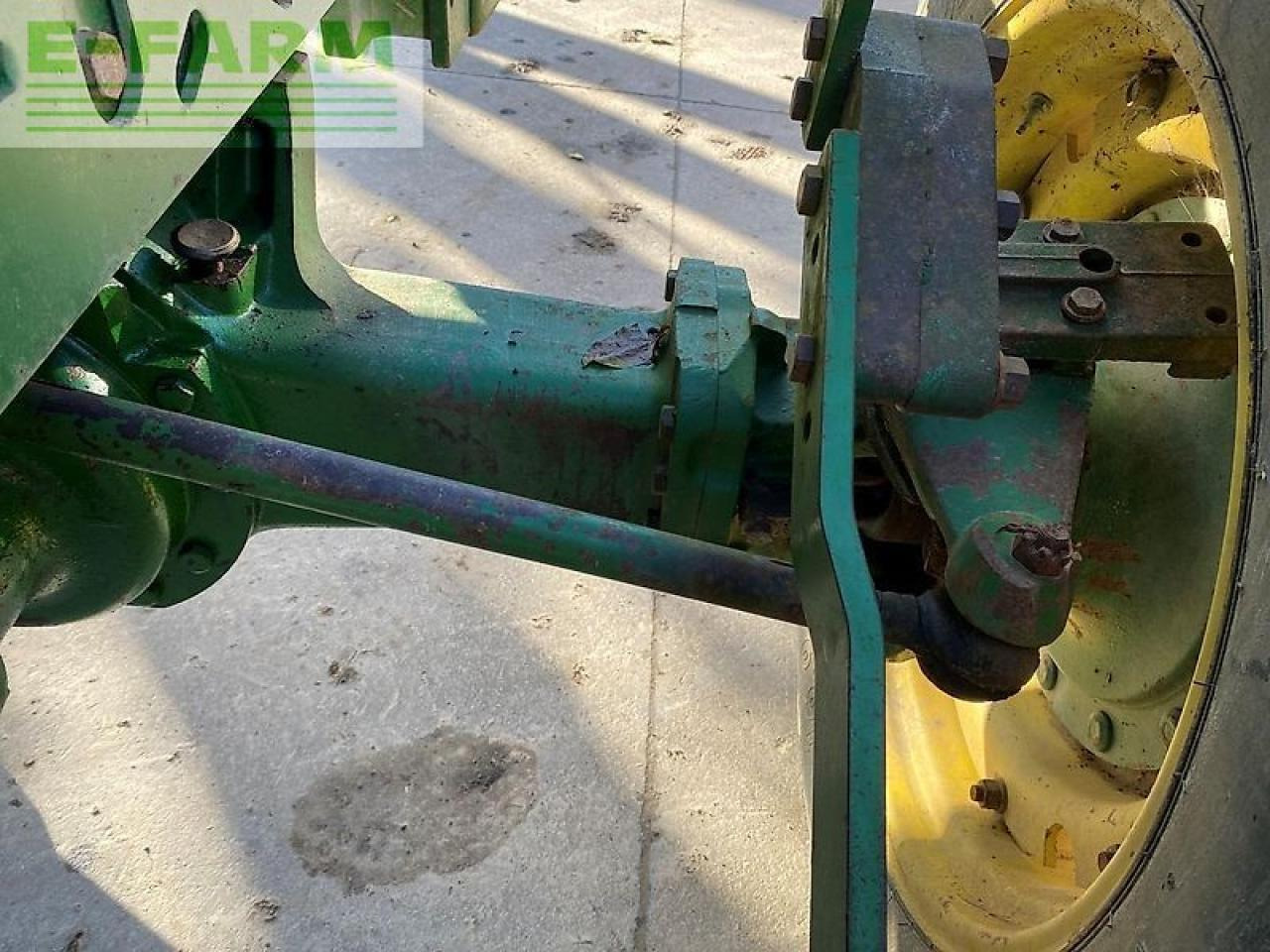 Farm tractor John Deere 4755: picture 8
