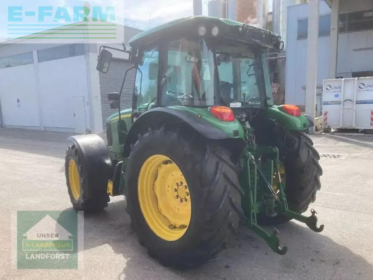 John Deere 5100 r - Farm tractor: picture 4 John Deere 5100 r - Farm tractor: picture 4