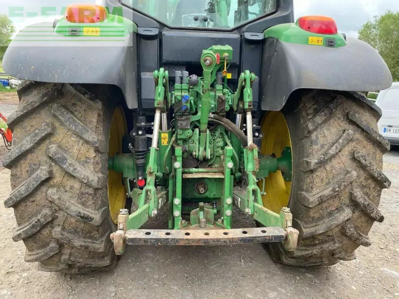Farm tractor John Deere 6110 m command quad: picture 8