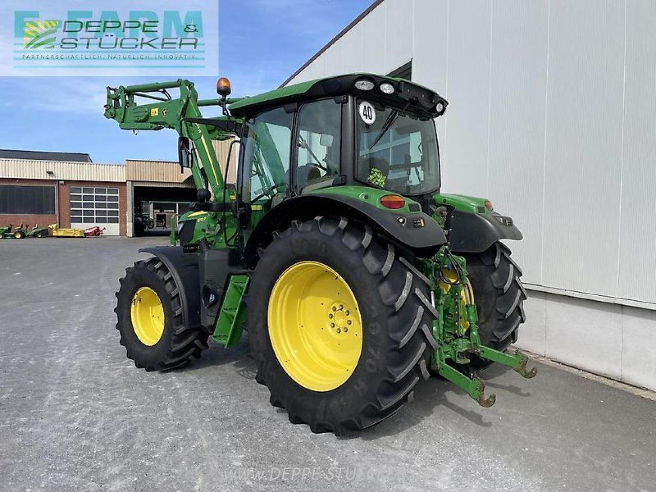 Farm tractor John Deere 6110r: picture 14