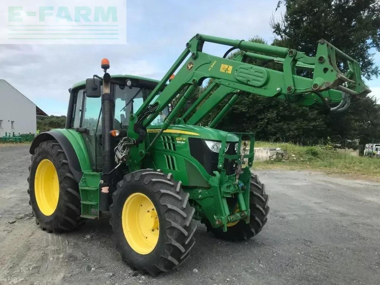John Deere 6125 m . appelez le 06.45.65.73.53 - Farm tractor: picture 1 John Deere 6125 m . appelez le 06.45.65.73.53 - Farm tractor: picture 1