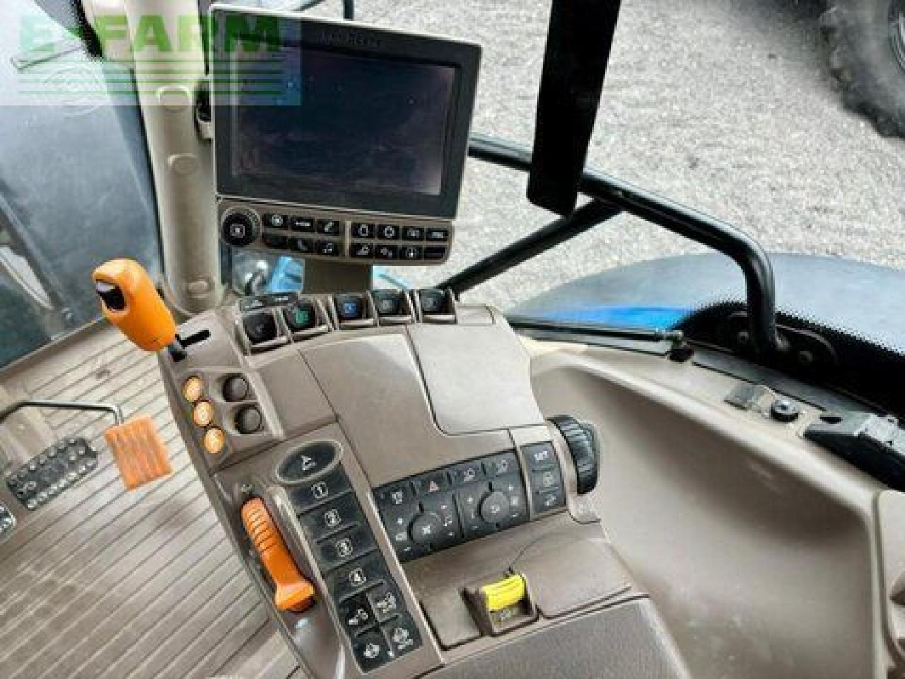 Farm tractor John Deere 6195 r directdrive: picture 12