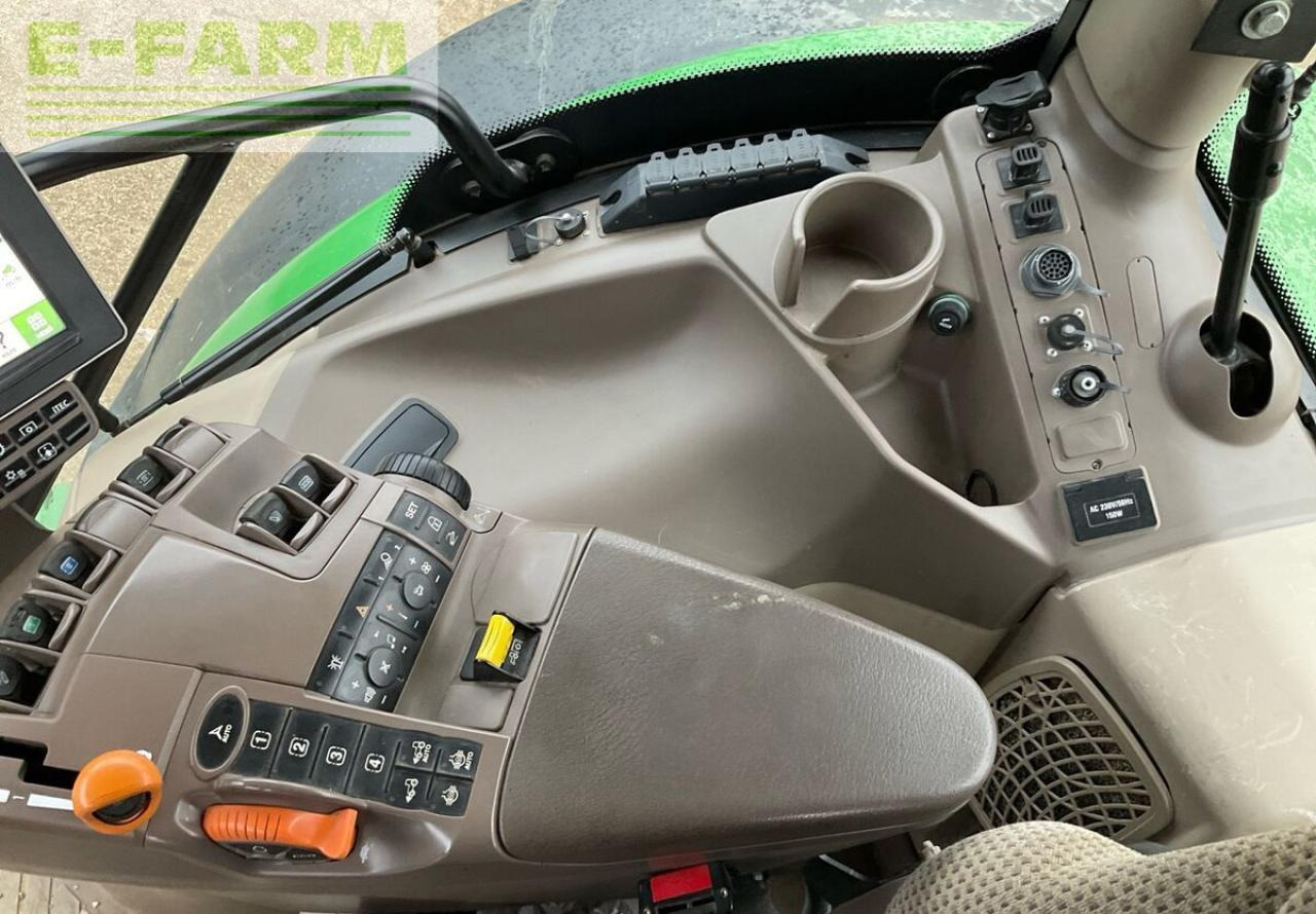 Farm tractor John Deere 6215r: picture 24