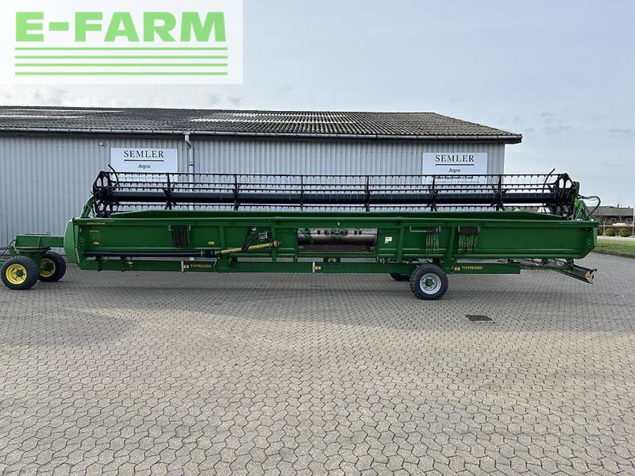 Forage harvester attachment John Deere 635r: picture 12