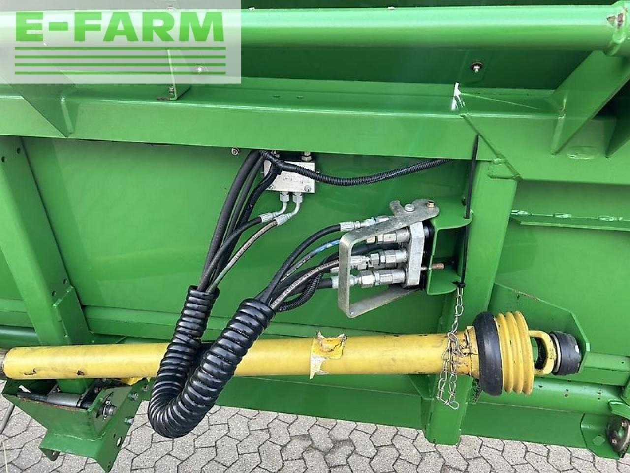 Forage harvester attachment John Deere 635r: picture 15