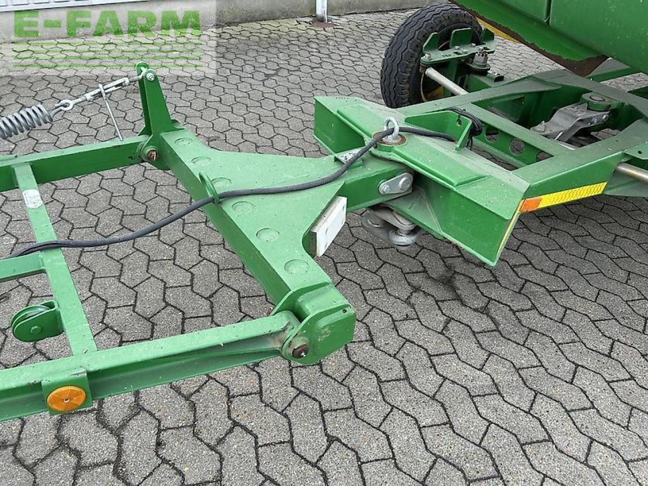 Forage harvester attachment John Deere 640d: picture 6