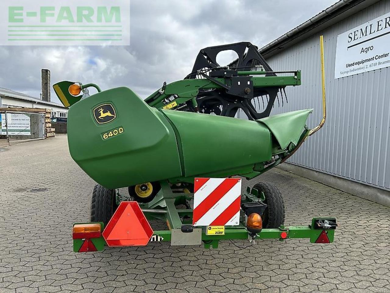 Forage harvester attachment John Deere 640d: picture 15