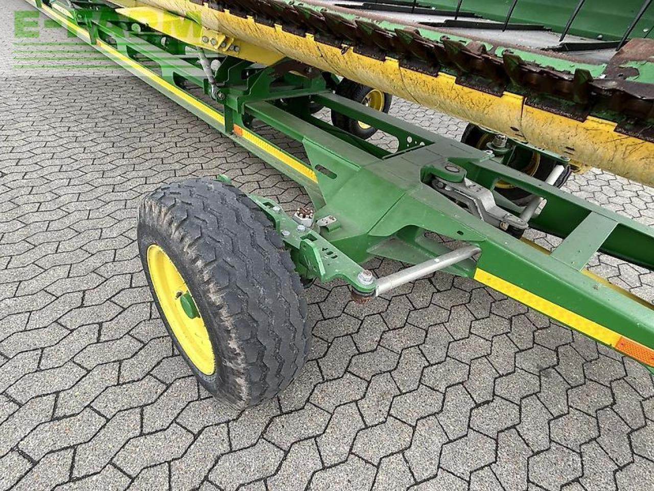 Forage harvester attachment John Deere 640d: picture 17