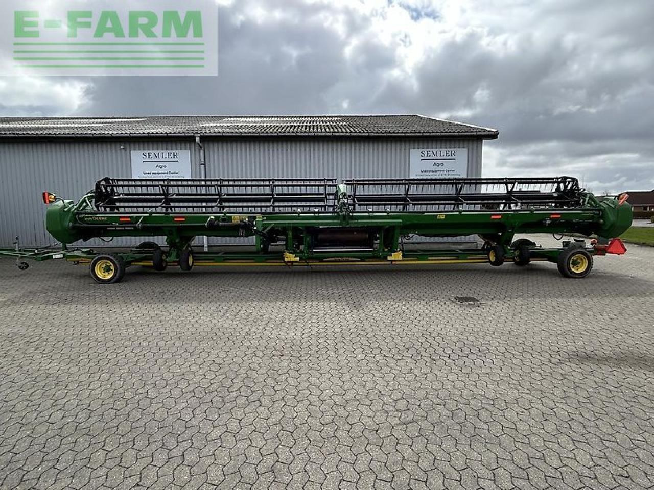 Forage harvester attachment John Deere 640d: picture 11