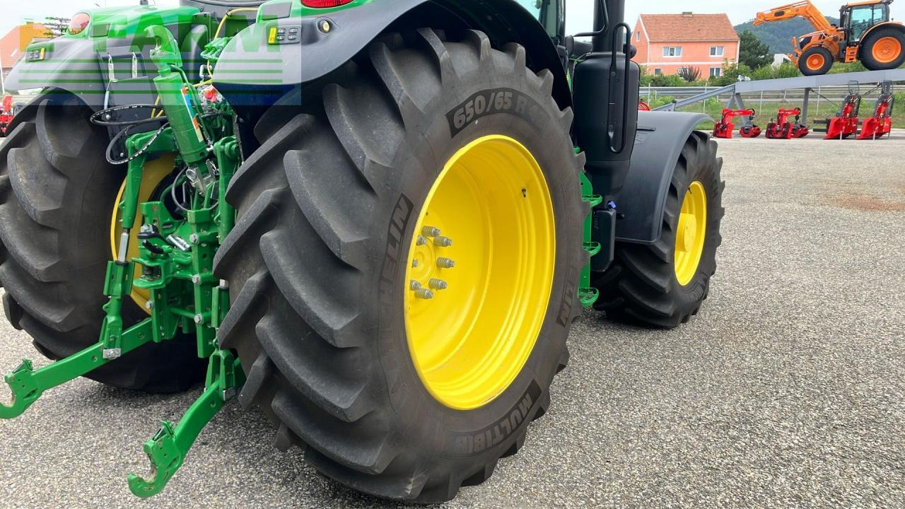 Farm tractor John Deere 6R 185: picture 14