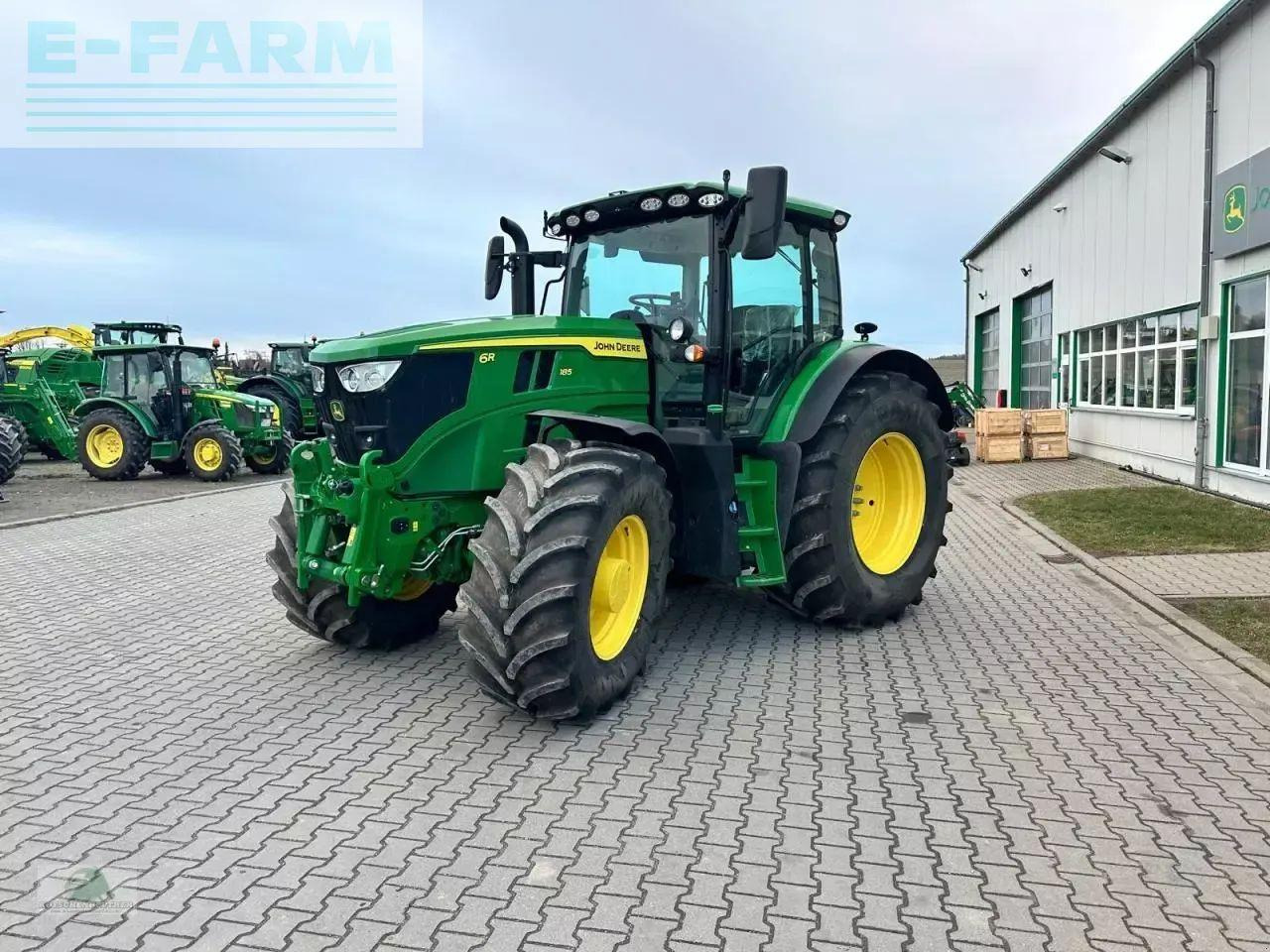 John Deere 6r 185 - Farm tractor: picture 2 John Deere 6r 185 - Farm tractor: picture 2