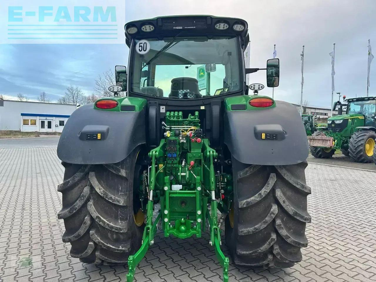 John Deere 6r 185 - Farm tractor: picture 5 John Deere 6r 185 - Farm tractor: picture 5