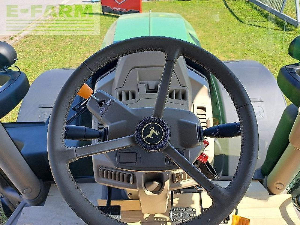 Farm tractor John Deere 6r195 / 6r195: picture 16