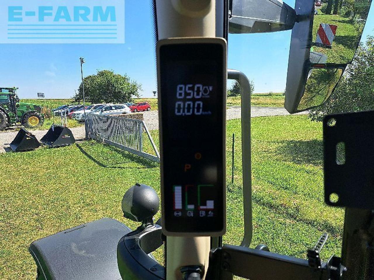 Farm tractor John Deere 6r195 / 6r195: picture 14