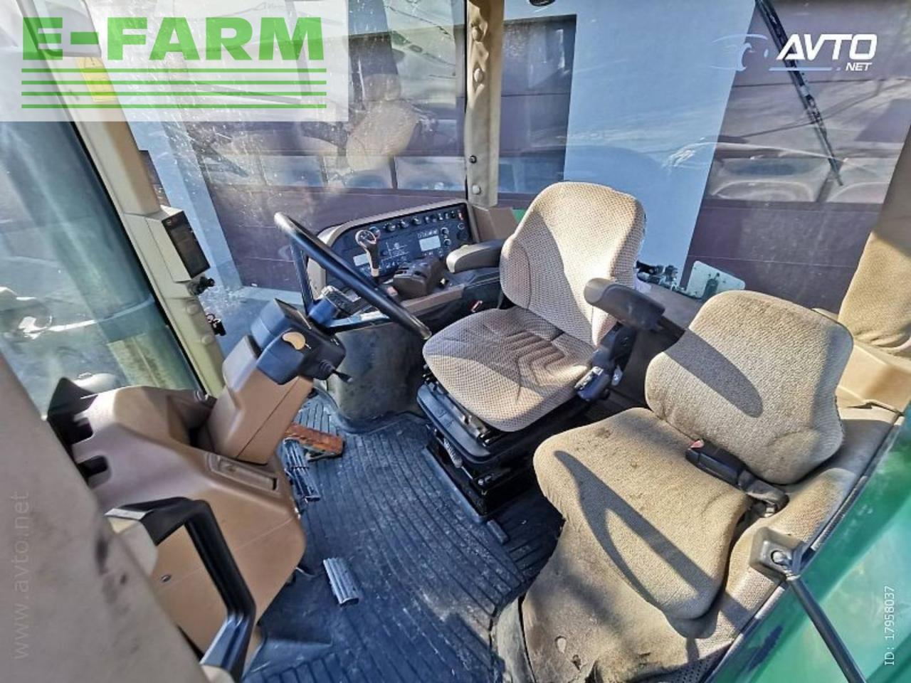 Farm tractor John Deere 7730: picture 6