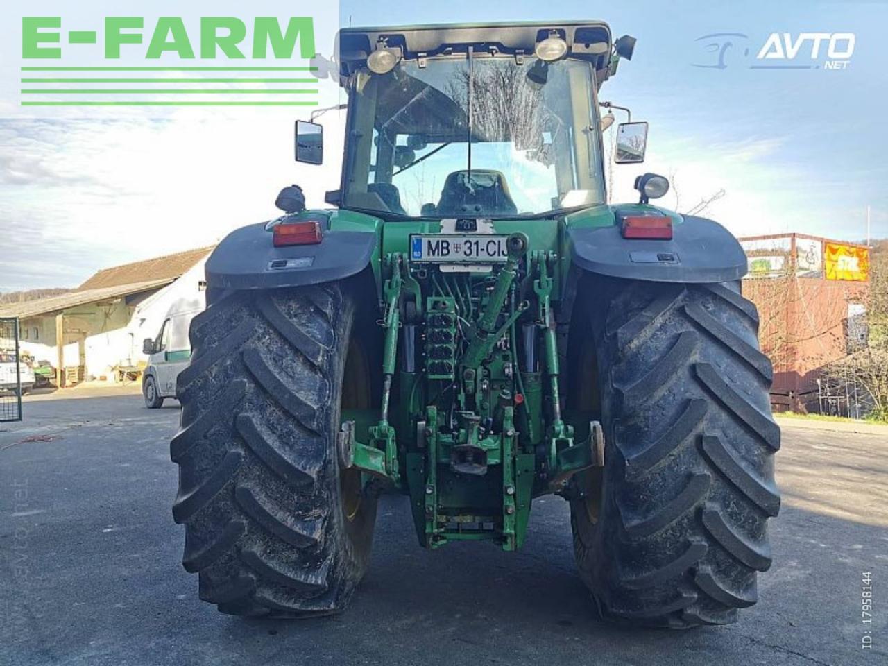 John Deere 7930 - Farm tractor: picture 3 John Deere 7930 - Farm tractor: picture 3