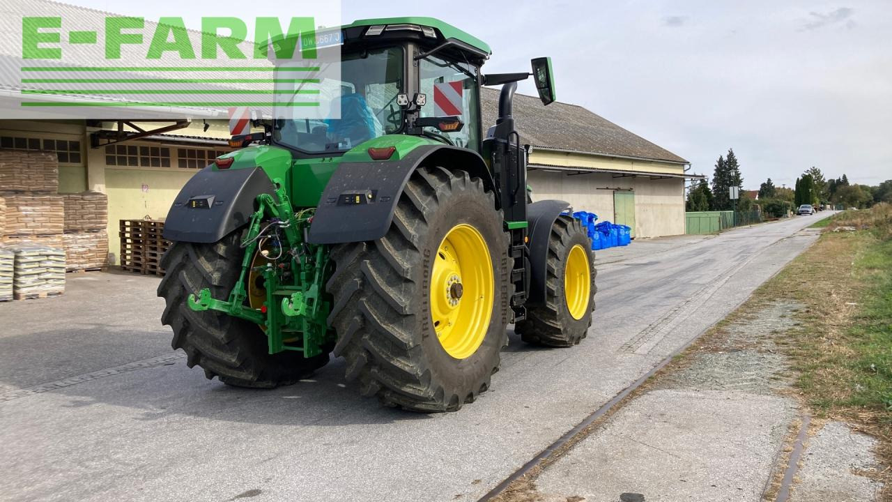Farm tractor John Deere 7R330: picture 8
