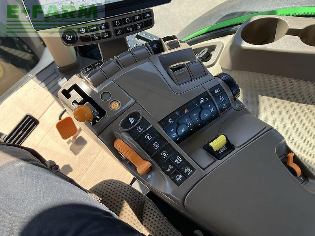 Farm tractor John Deere 8320r *powr shift 16/5*: picture 40