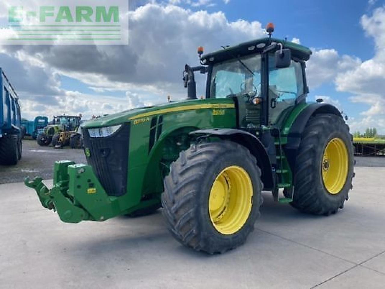 John Deere 8370r - Farm tractor: picture 1 John Deere 8370r - Farm tractor: picture 1