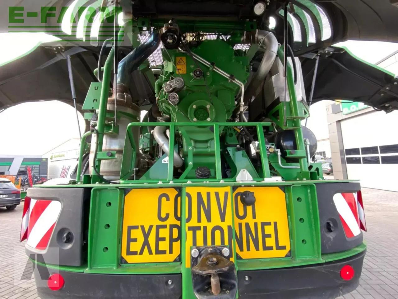 Forage harvester John Deere 8400i: picture 10