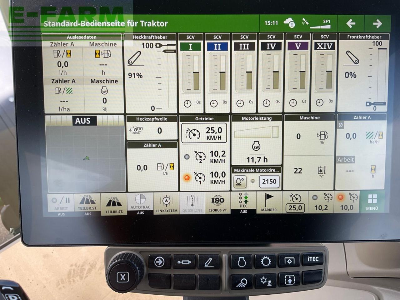 Farm tractor John Deere 8R340: picture 18