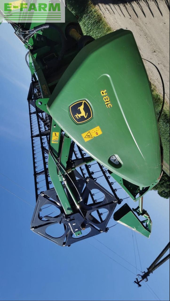 Combine harvester John Deere W540: picture 18
