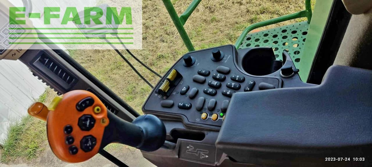 John Deere W660 - Combine harvester: picture 5 John Deere W660 - Combine harvester: picture 5