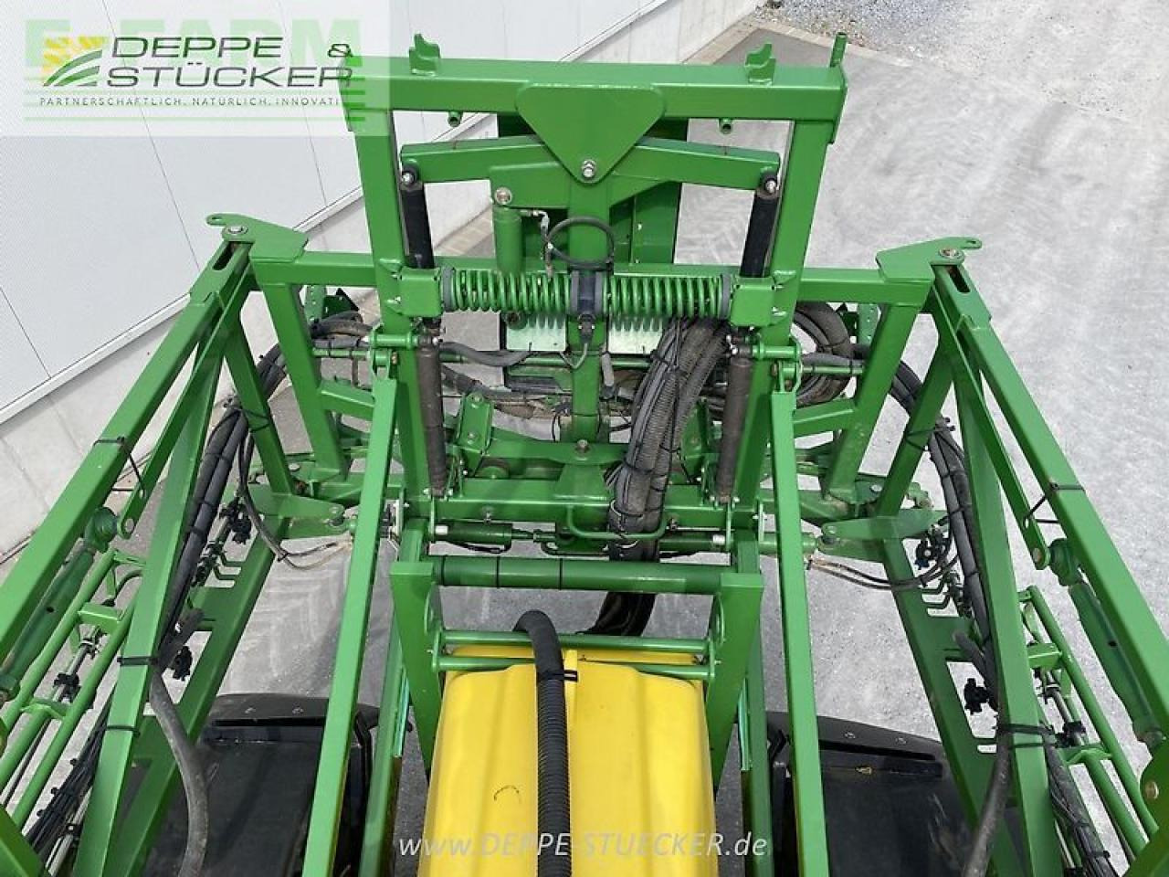 Trailed sprayer John Deere m740i (my14): picture 14