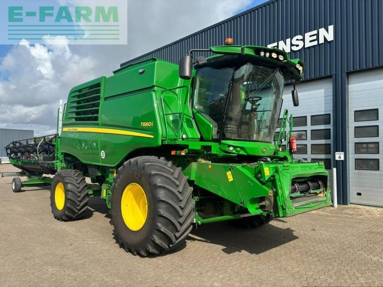 Combine harvester John Deere t 660 i 4wd: picture 26 Combine harvester John Deere t 660 i 4wd: picture 26