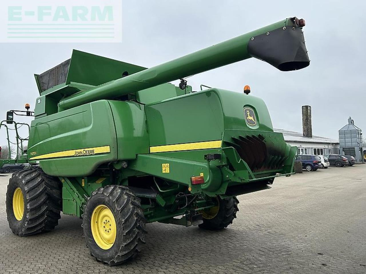 Combine harvester John Deere t670: picture 14