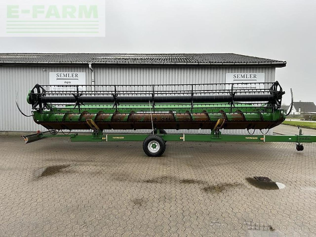 Combine harvester John Deere t670: picture 7