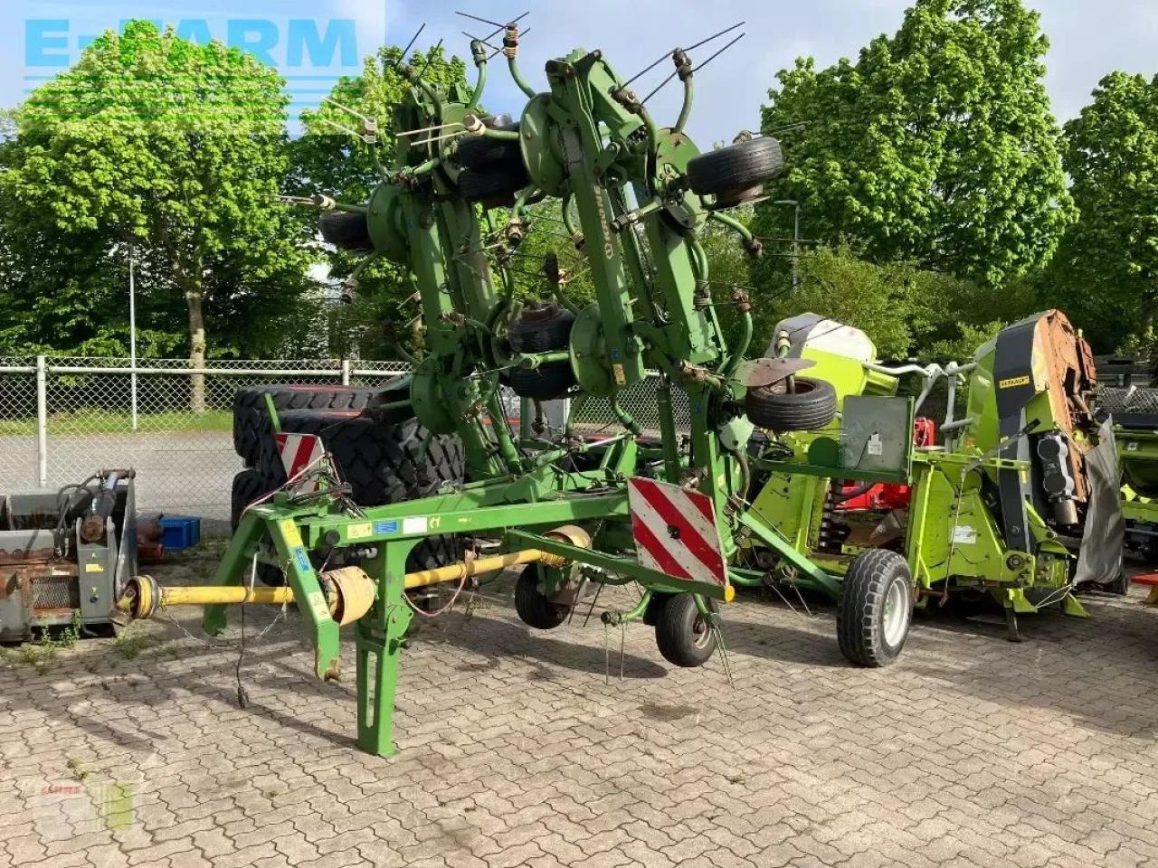 Krone kwt 11.22 - Tedder/ Rake: picture 1 Krone kwt 11.22 - Tedder/ Rake: picture 1
